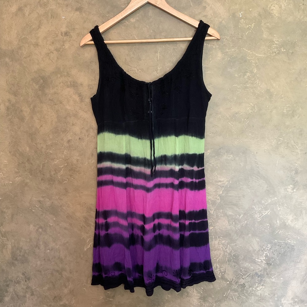 Vintage Raya Sun Embroidered Tie Dye Mini Dress